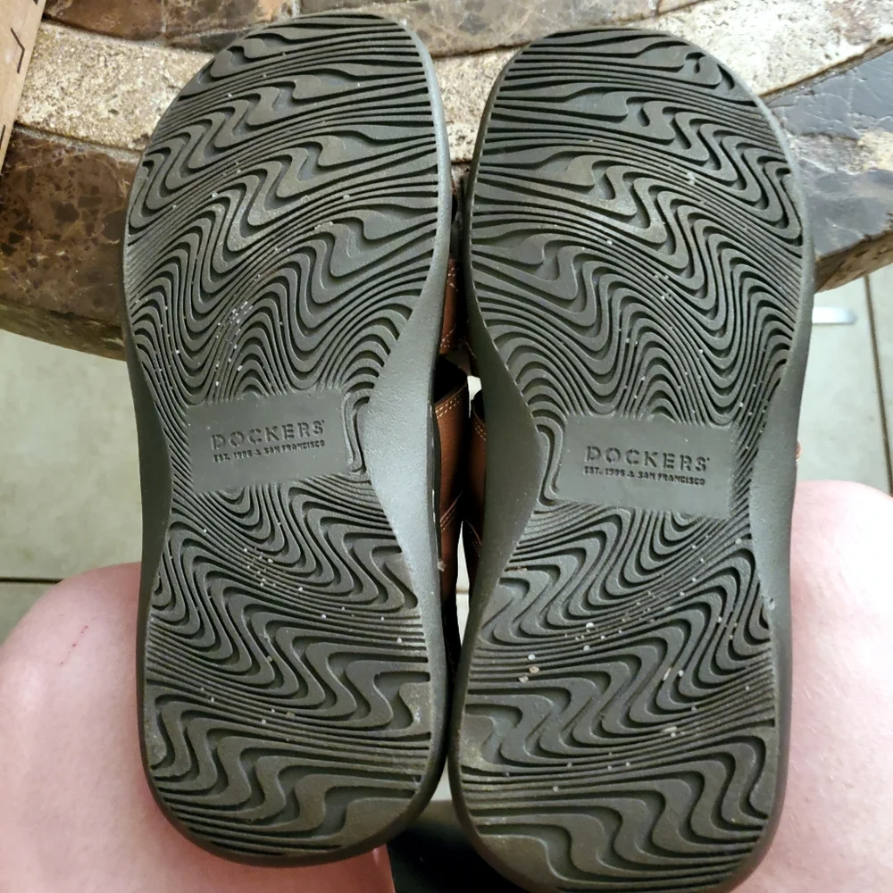 Dockers Mens Searose Outdoor Sport Fisherman Sandal Shoe 10
